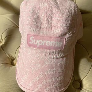 NEW Supreme Pink Jacquard hat